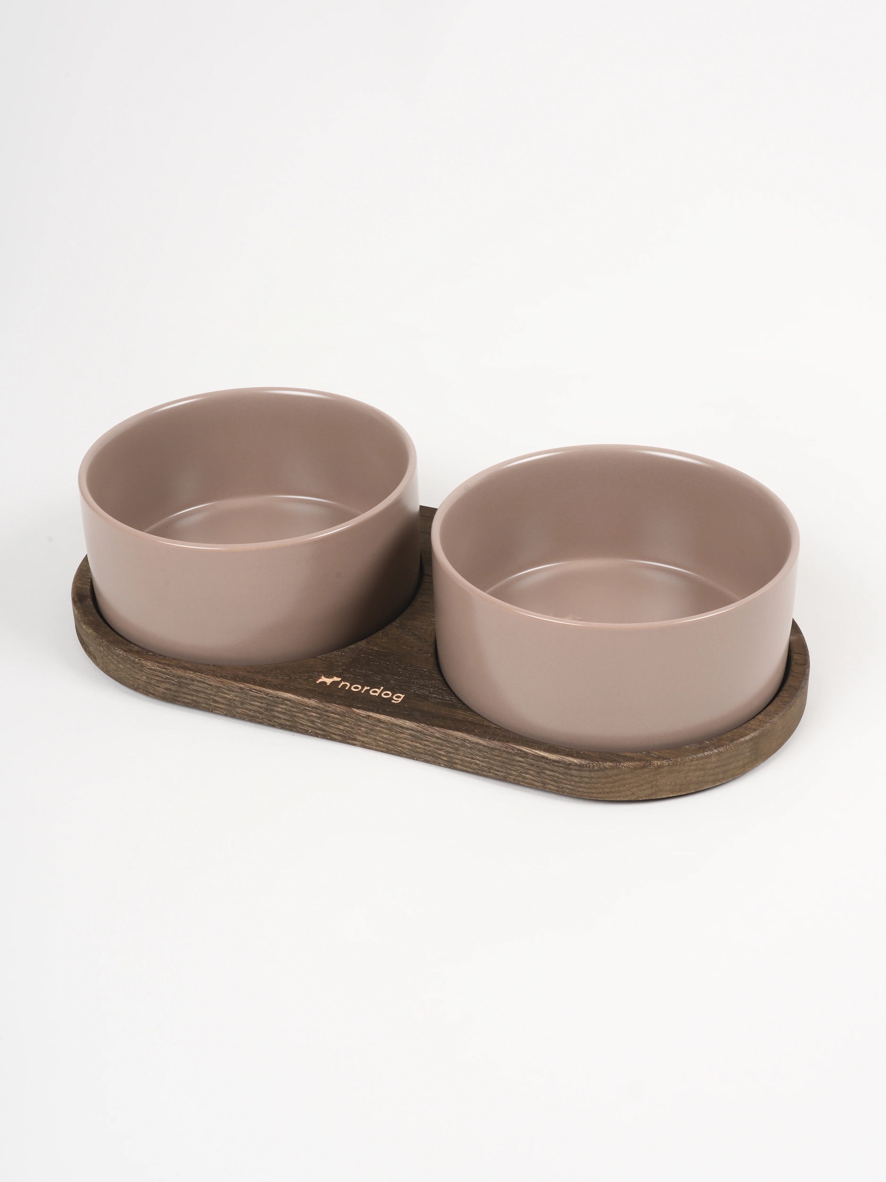 Dvojitá miska pre psa Barcelona (údený dub, mocca)