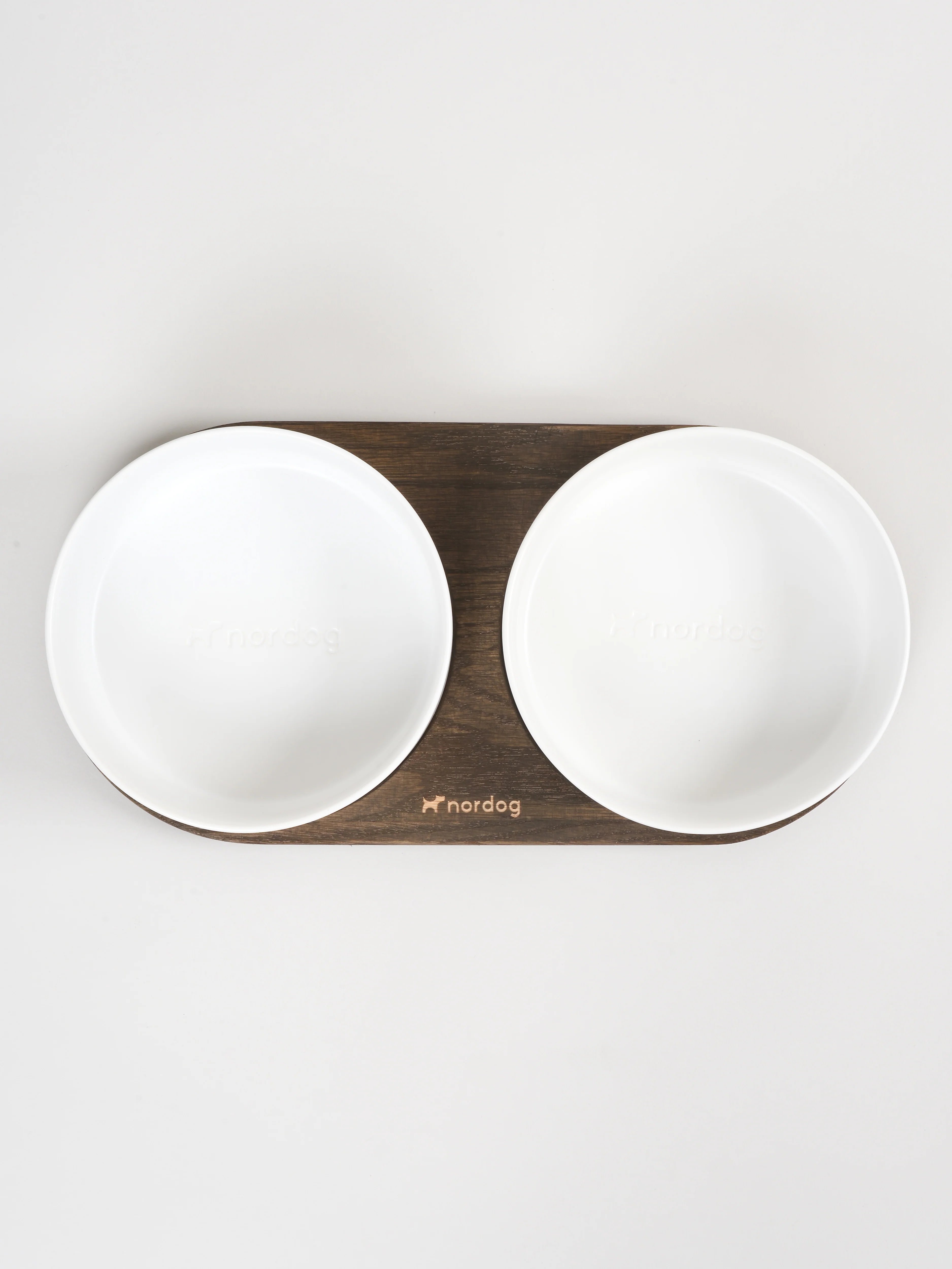 Dvojitá miska pre psa Barcelona (údený dub, biela)