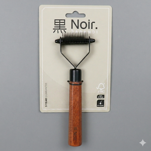 EBI Noir Japandi trimovací hrebeň