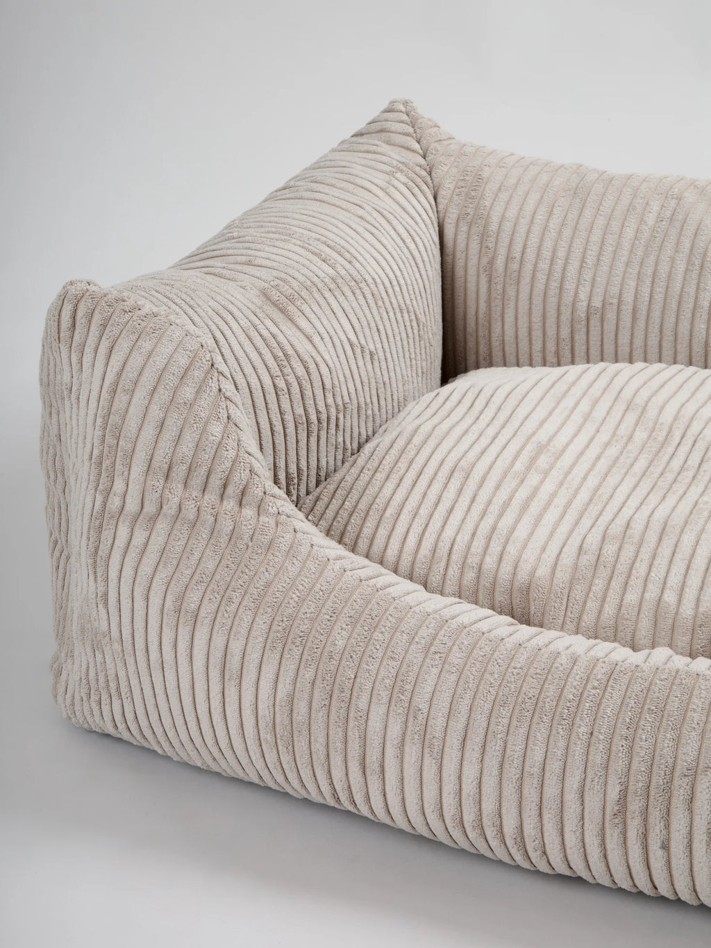 OSCAR zamatový pelech pre psa Cappuccino