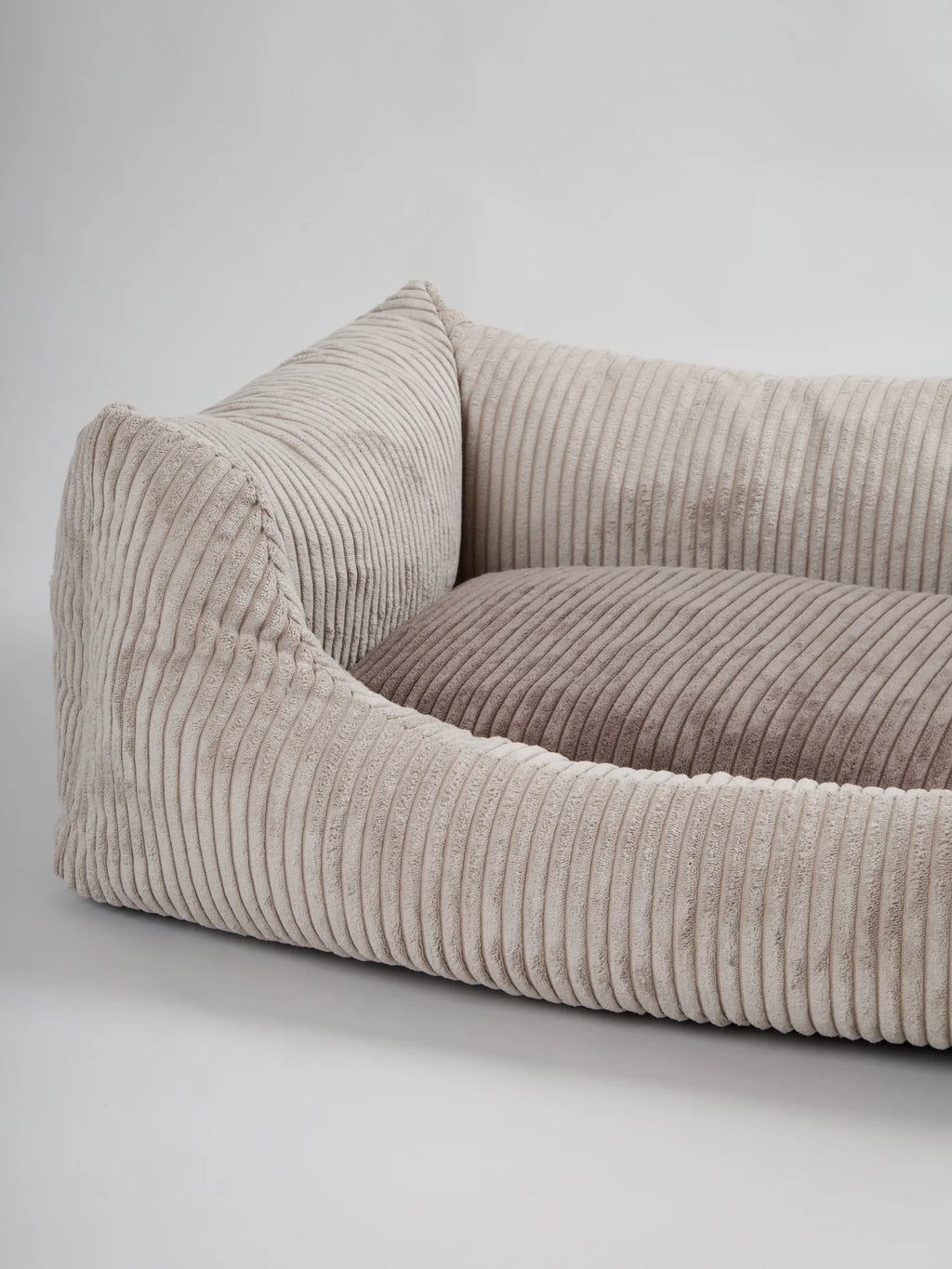 OSCAR zamatový pelech pre psa Cappuccino