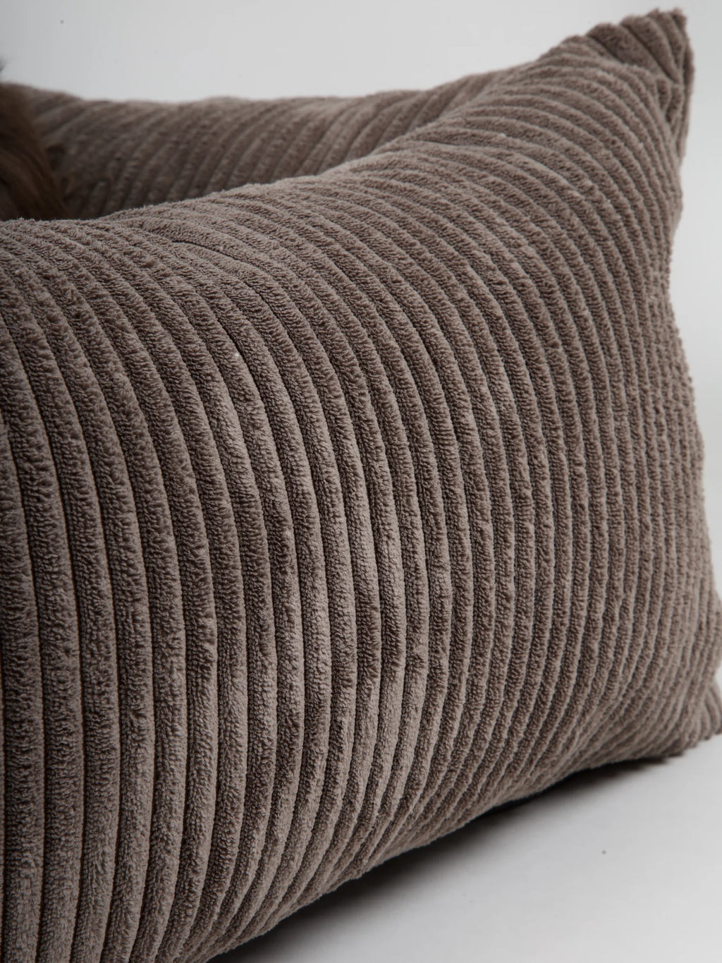 OSCAR zamatový pelech pre psa  Mocca